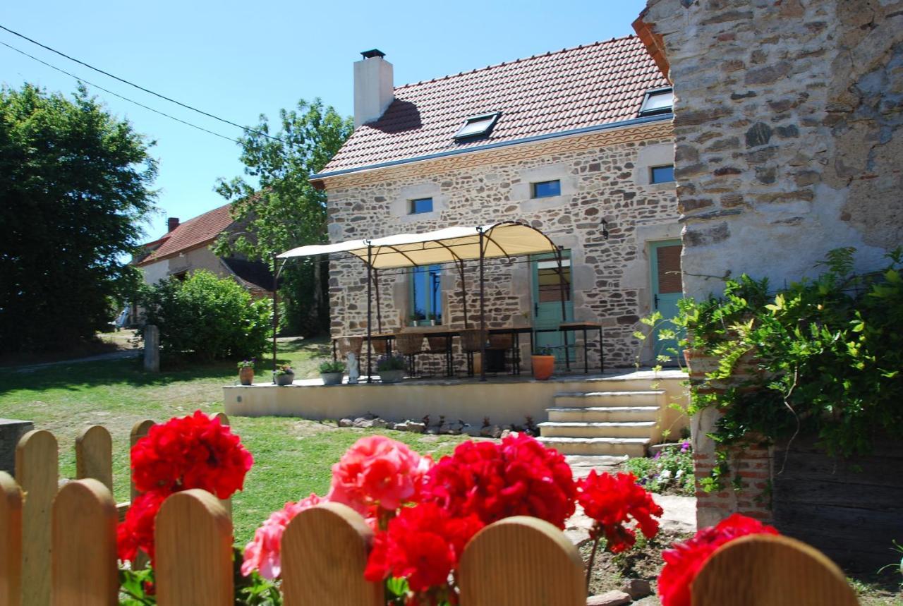 Chambres D'Hotes Maison Balady Bellenaves Exterior foto