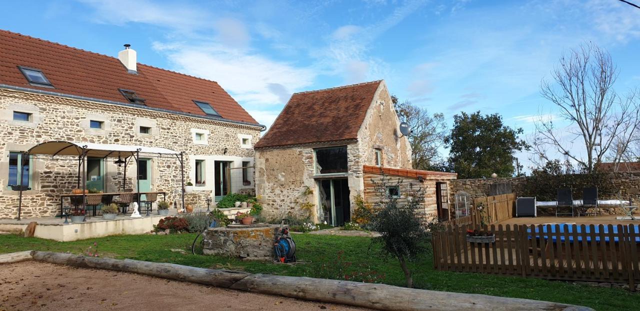 Chambres D'Hotes Maison Balady Bellenaves Exterior foto